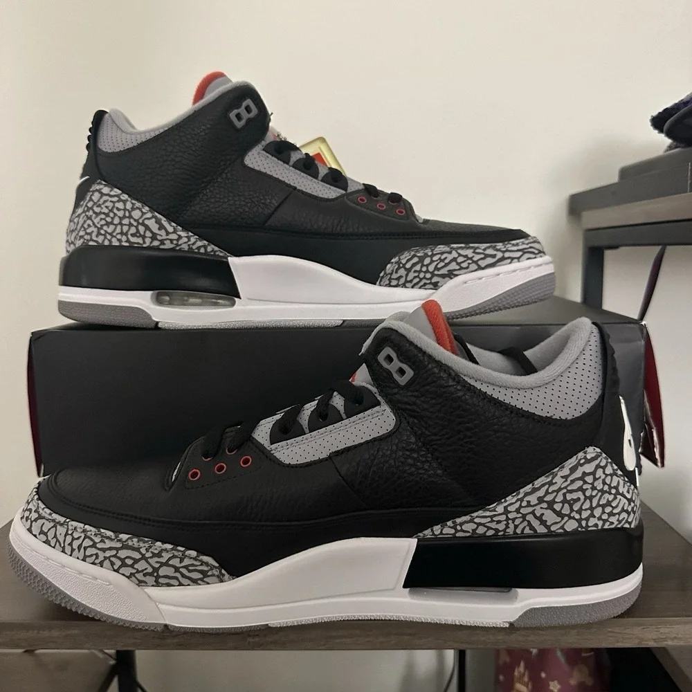 Size 13 - Jordan 3 Retro OG Mid Black Cement  Style 854262-001  2018 New Box